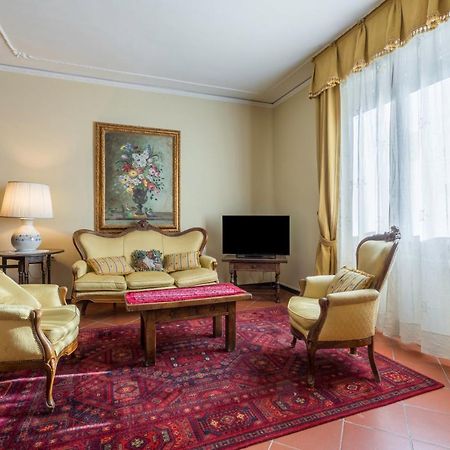 Casa Adriana Elegante E Luminosa Lägenhet Scandicci Exteriör bild